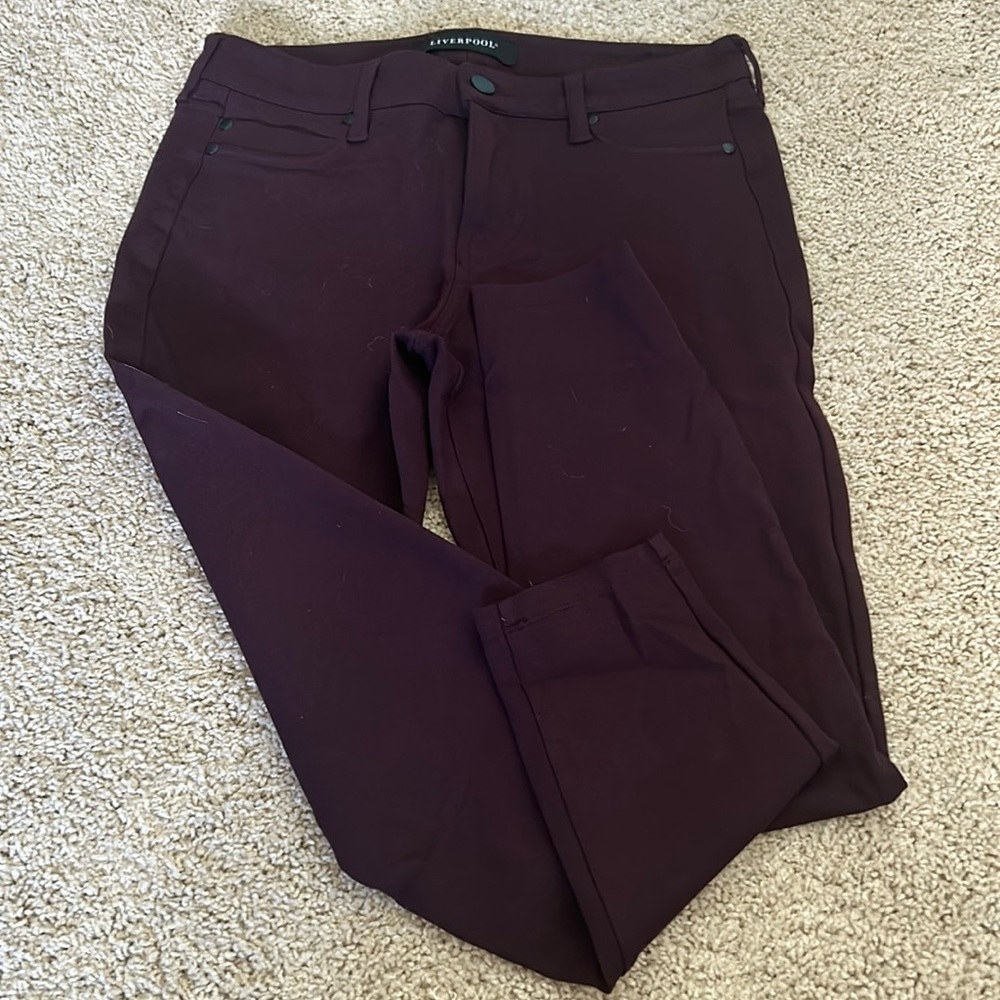 Liverpool Burgandy Leggings
